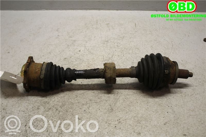 Volkswagen Polo Półoś przednia
