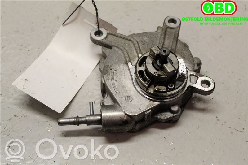 Toyota Avensis T250 Pompă vacuum 