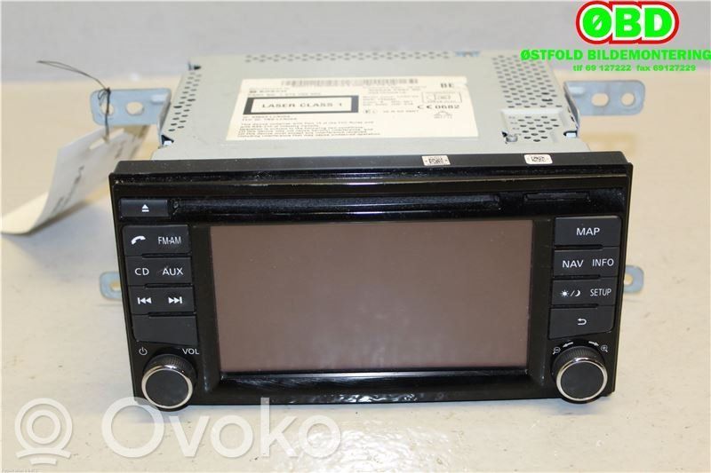 Nissan Note (E11) Unidad delantera de radio/CD/DVD/GPS 
