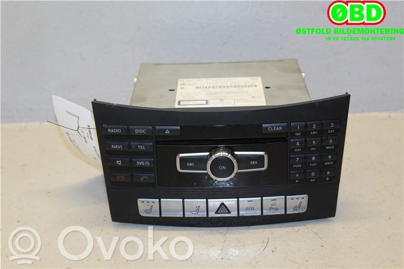 Mercedes-Benz E W212 Unità principale autoradio/CD/DVD/GPS
