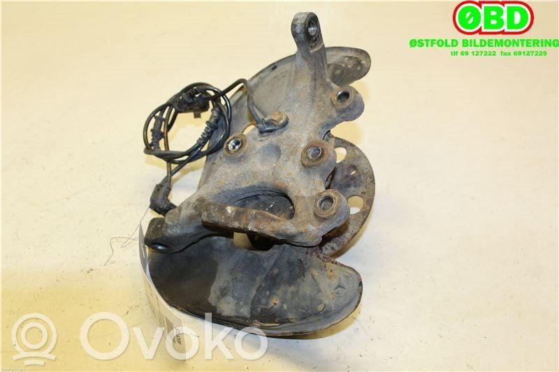 Mercedes-Benz CLK A209 C209 Fuso a snodo con mozzo ruota anteriore