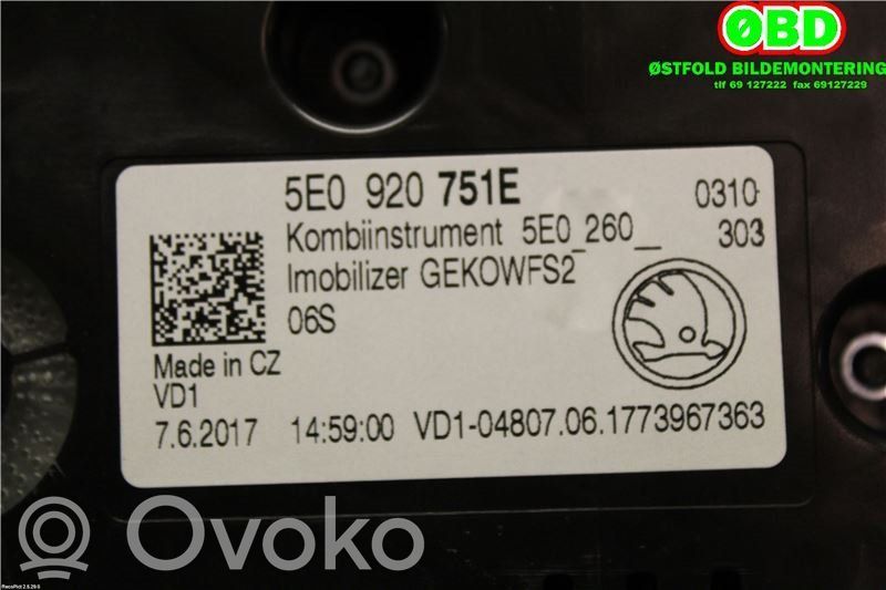 Skoda Octavia Mk3 (5E) Tachimetro (quadro strumenti)