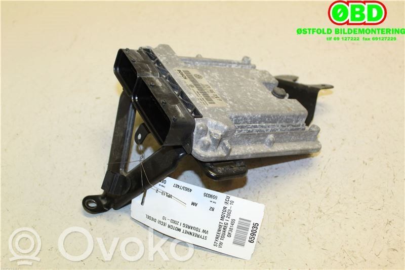 Volkswagen Touareg I Engine control unit/module ECU 