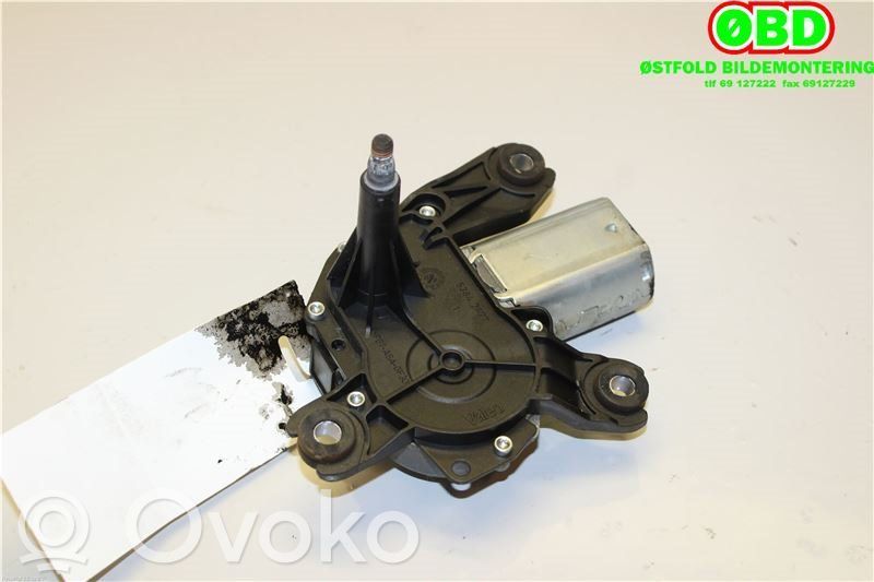 Opel Combo C Takalasinpyyhkimen moottori 