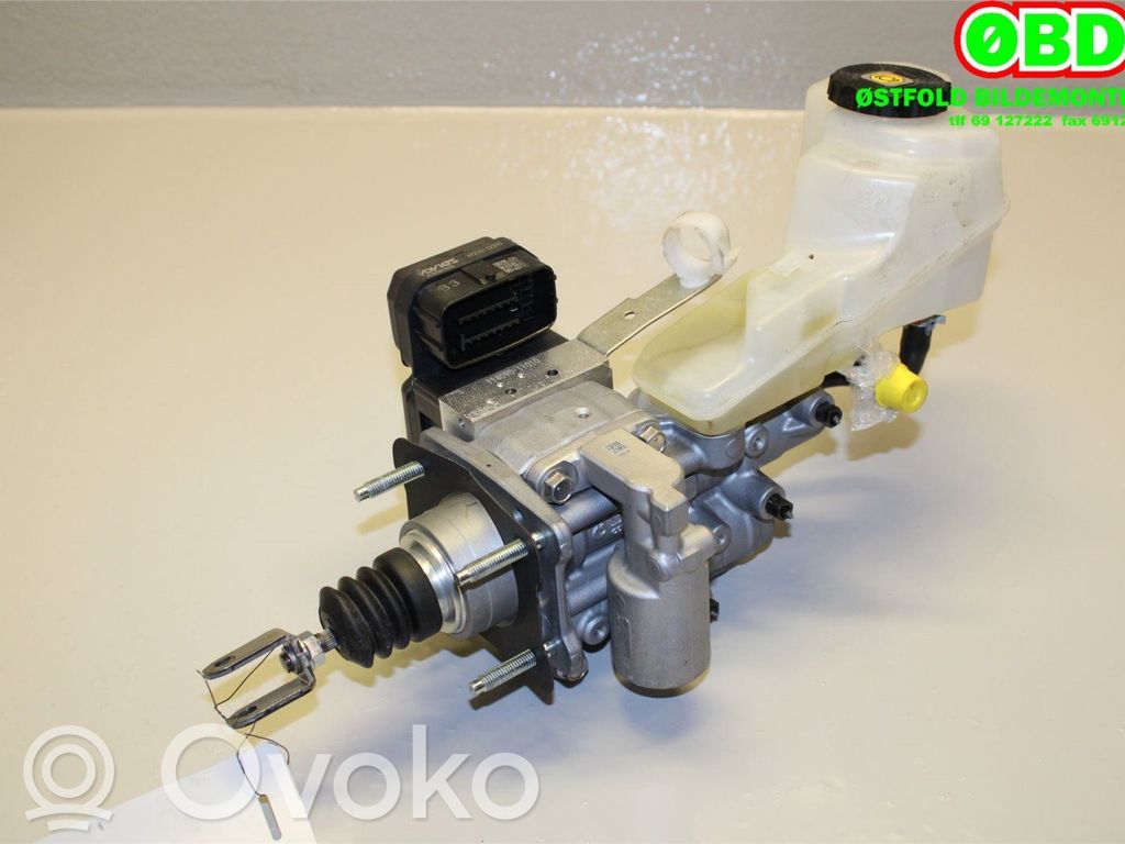 Toyota Corolla E210 E21 Pääjarrusylinteri 