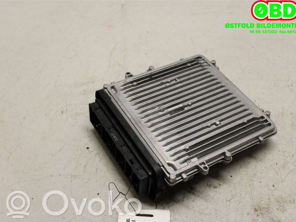 BMW 7 F01 F02 F03 F04 Komputer / Sterownik ECU silnika 