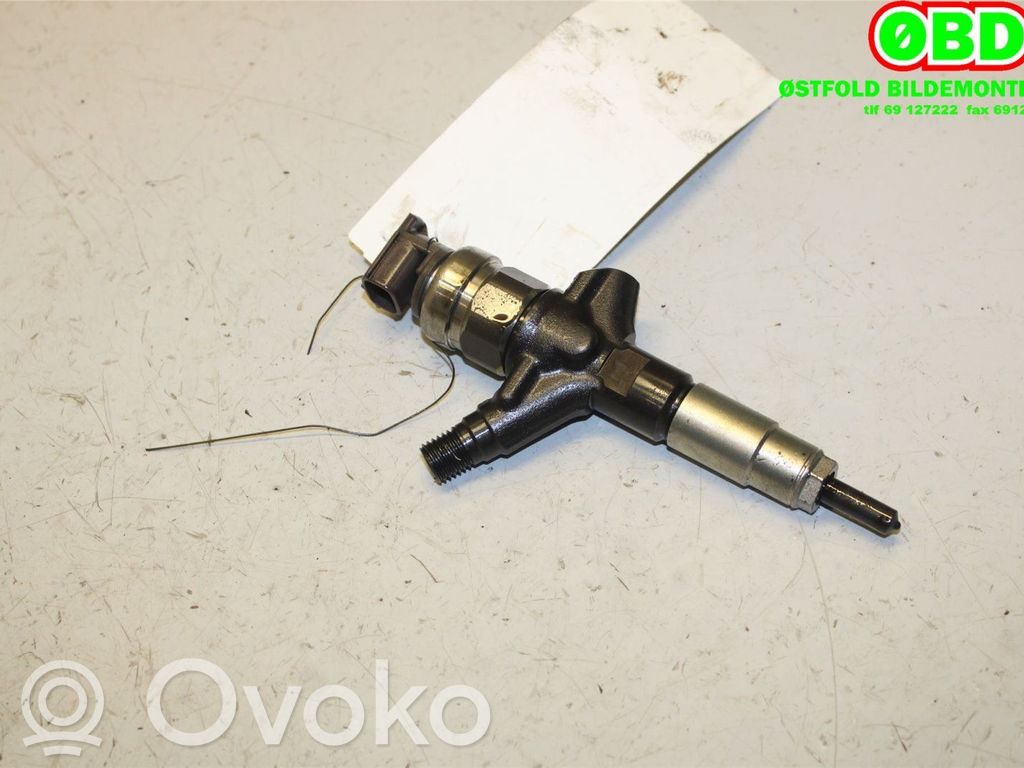 Inyector de combustible   16613AA020,16613AA020,16613AA020,16613AA020