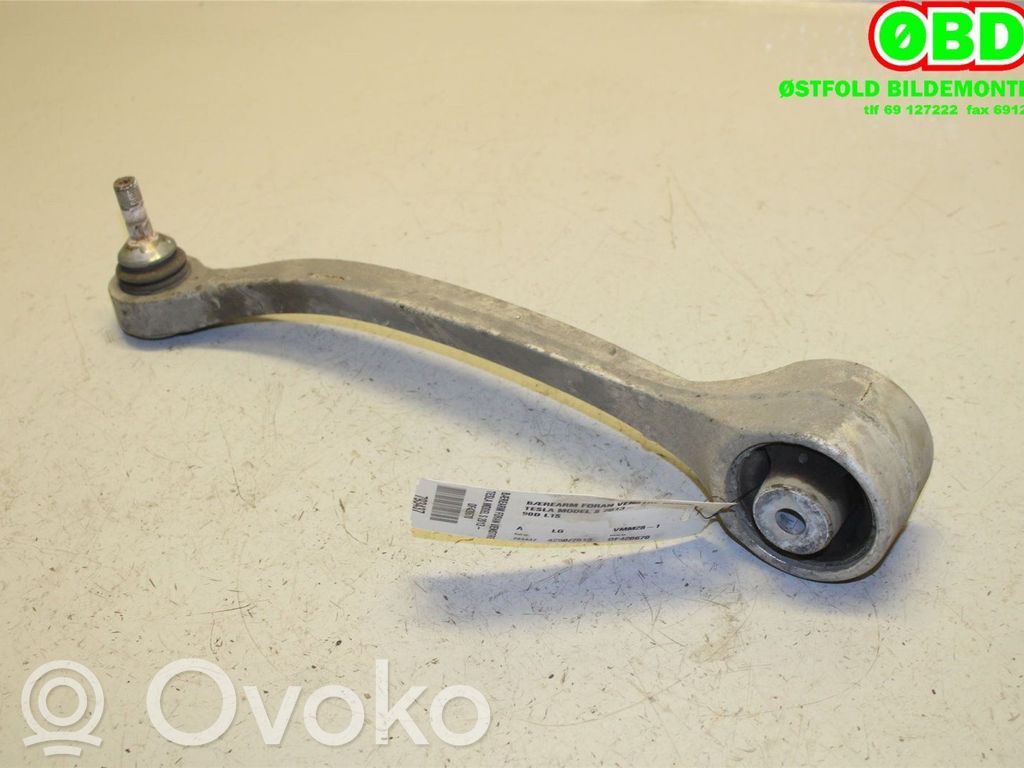 Querlenker vorne   104157000A,104157000A,104157000A,104157000A