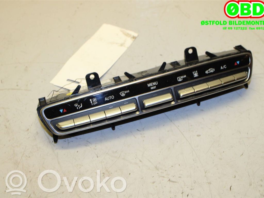 Mercedes-Benz C W205 Panel klimatyzacji / Ogrzewania 
