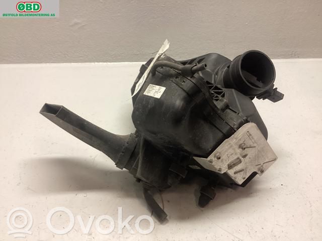 Audi A4 S4 B8 8K Luftfilterkasten