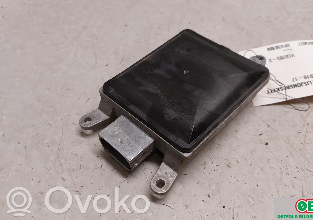 Audi A8 S8 D4 4H Senzor radar distronic 