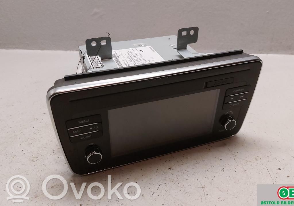 Nissan Leaf II (ZE1) Panel / Radioodtwarzacz CD/DVD/GPS