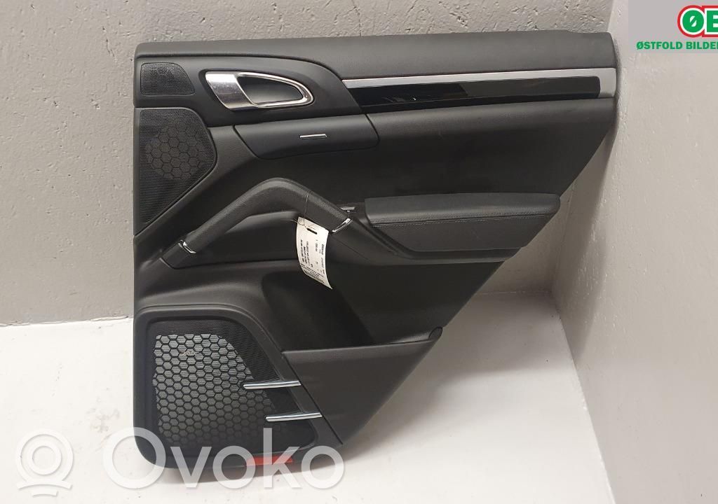 Porsche Cayenne (92A) Boczki / Poszycie drzwi przednich 