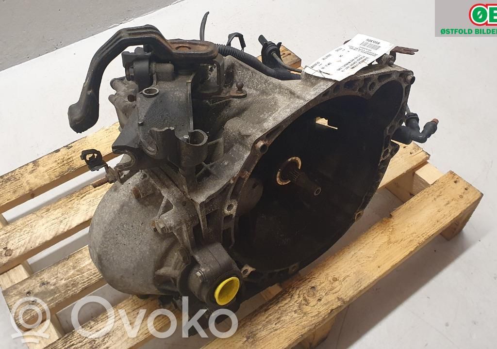 Peugeot Expert Scatola del cambio manuale a 6 velocità 