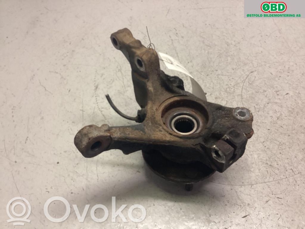 Ford Fiesta Fuso a snodo con mozzo ruota anteriore 