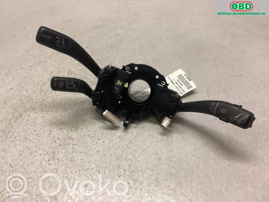 Audi A4 S4 B8 8K Interrupteur / bouton multifonctionnel