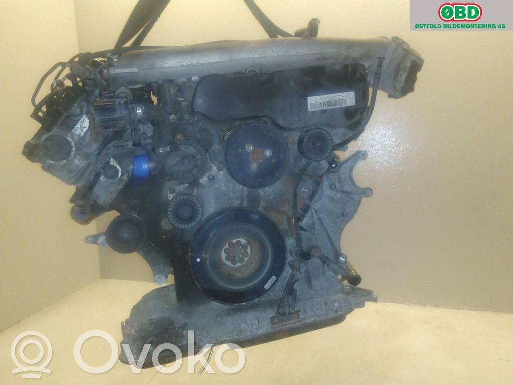 Variklis   059100105DX,059100105DX