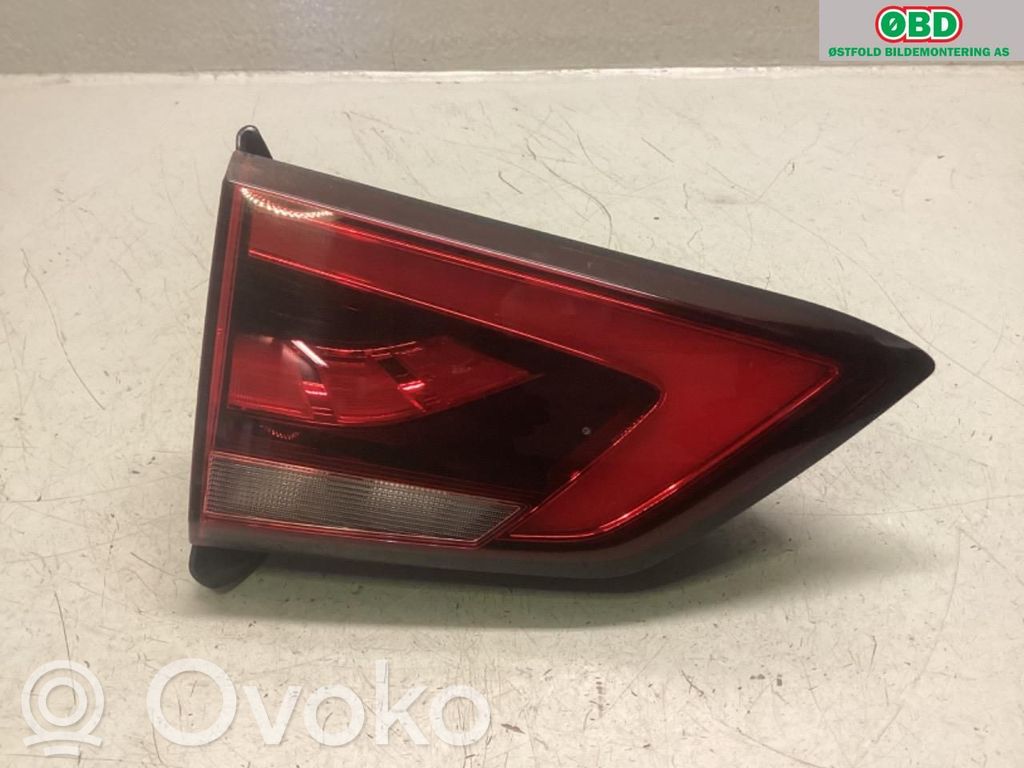 Lampa tylna
