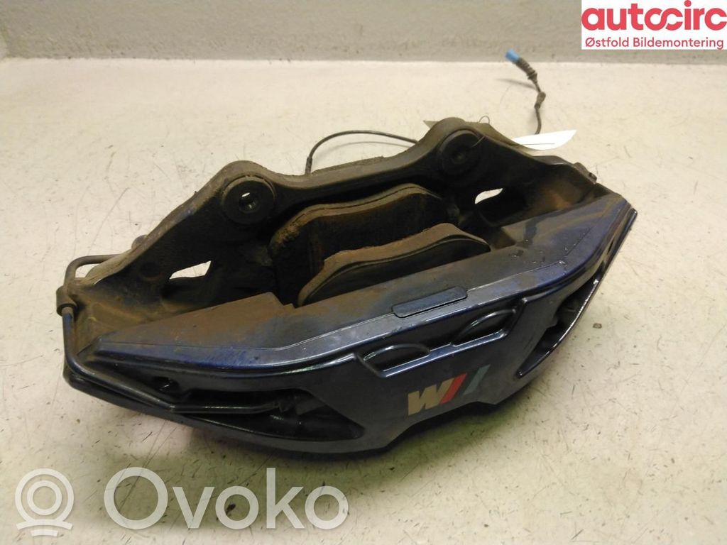 BMW X7 G07 Zacisk hamulcowy przedni 