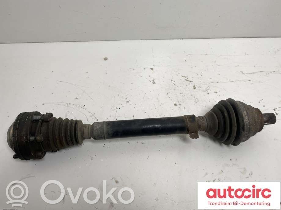 Volkswagen PASSAT B7 Eje de transmisión delantero 