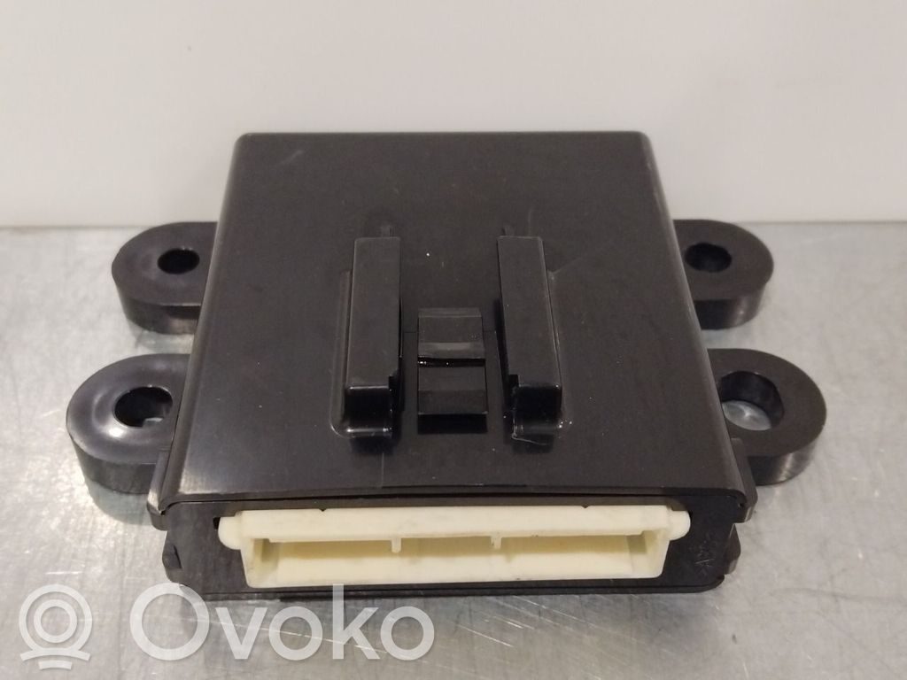 Mitsubishi Outlander Alte unități/module de control 
