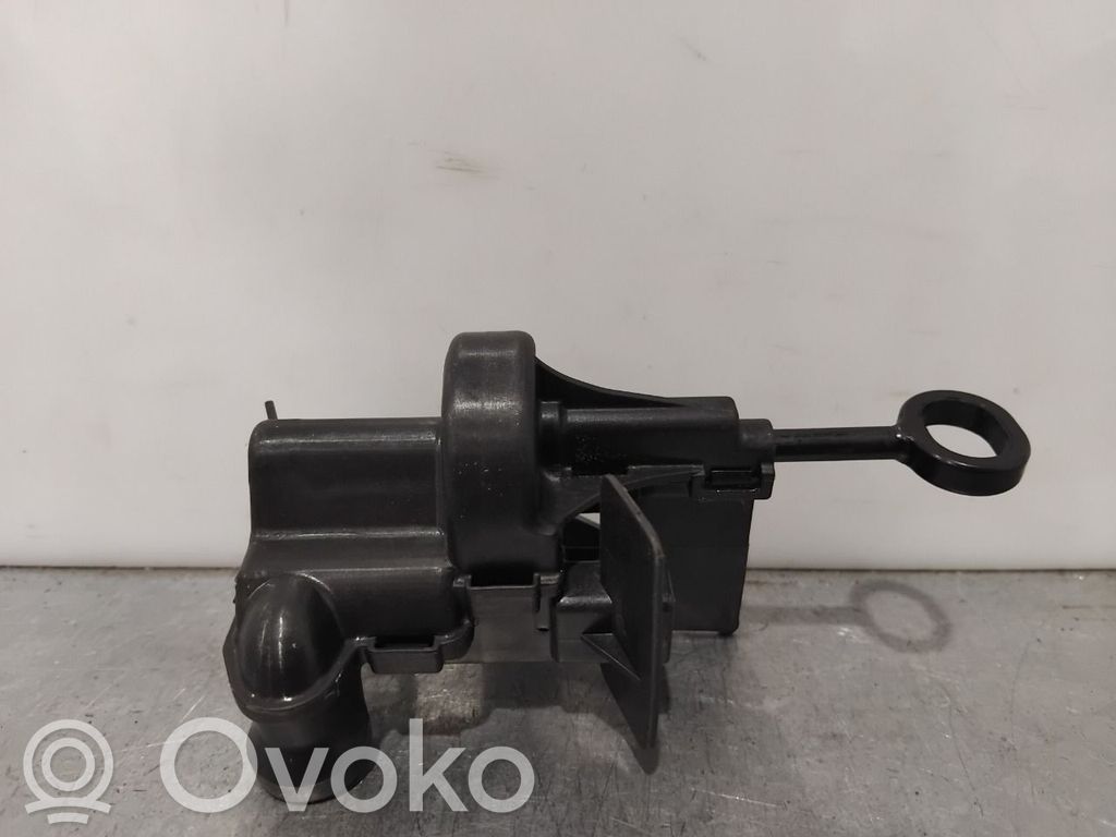 Peugeot 108 Tailgate lock latch 