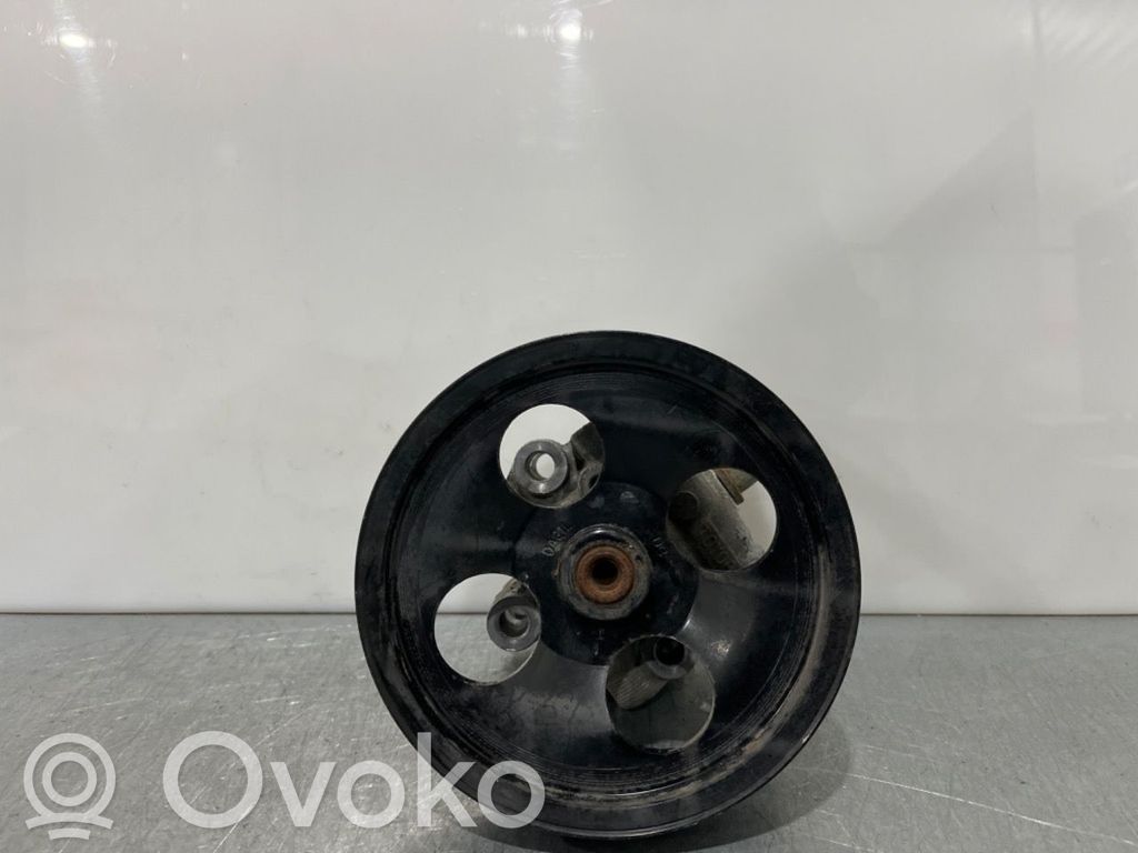 Cadillac CTS Ohjaustehostimen pumppu 