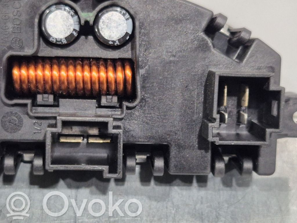 Mercedes-Benz A W176 Résistance moteur de ventilateur de chauffage 