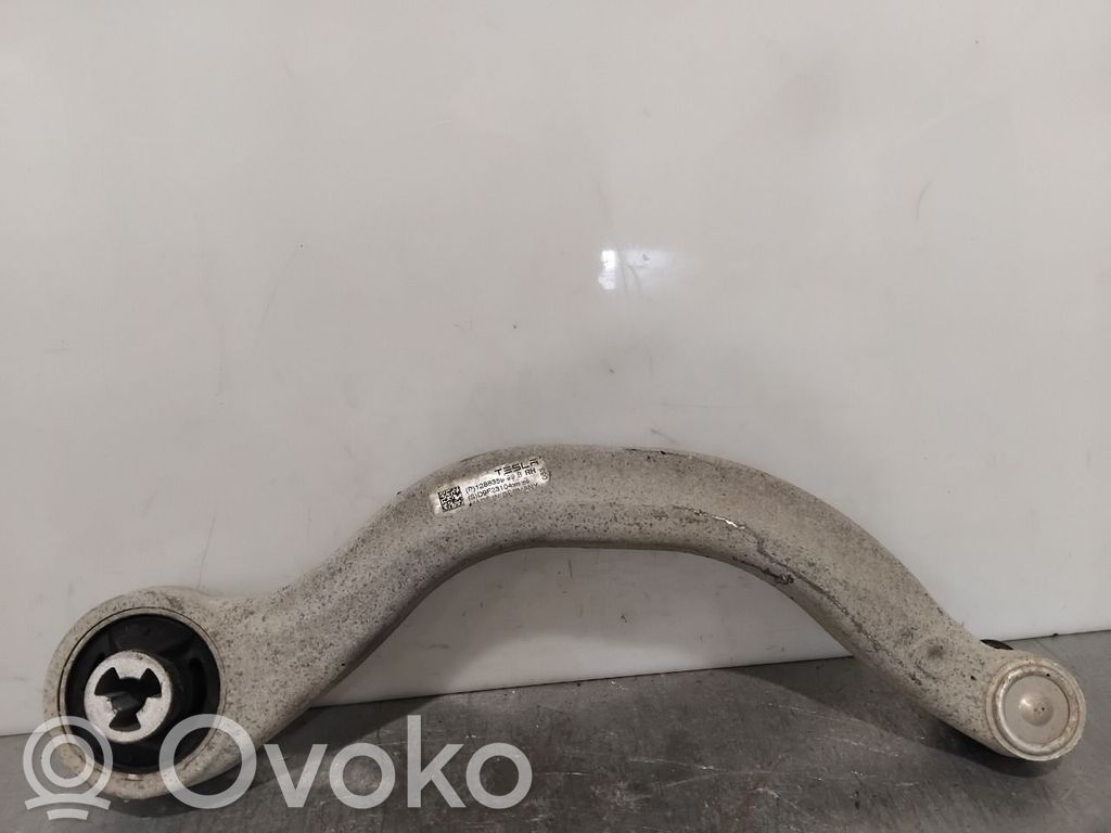 Tesla Model Y Querlenker vorne