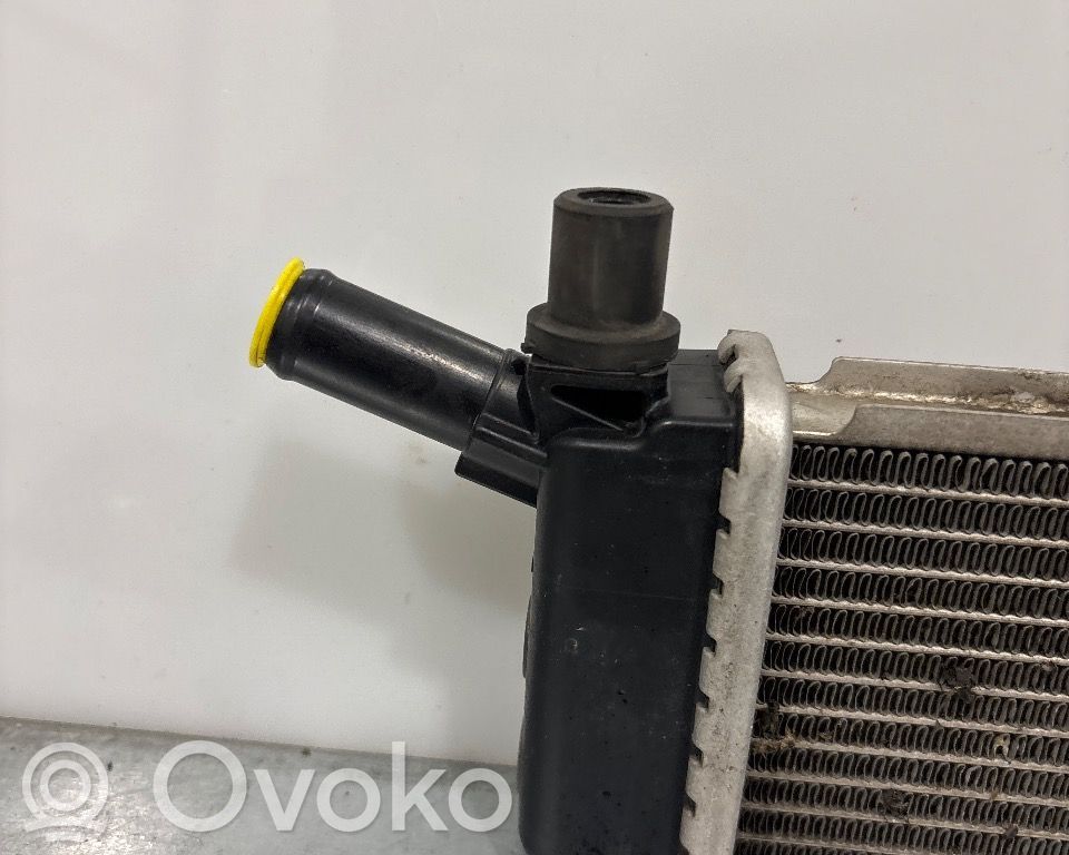 Toyota Auris E180 Radiateur de refroidissement 