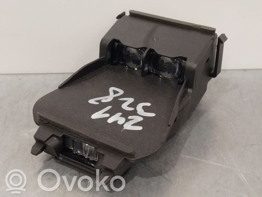 Ford Kuga II Distronic sensor radar 