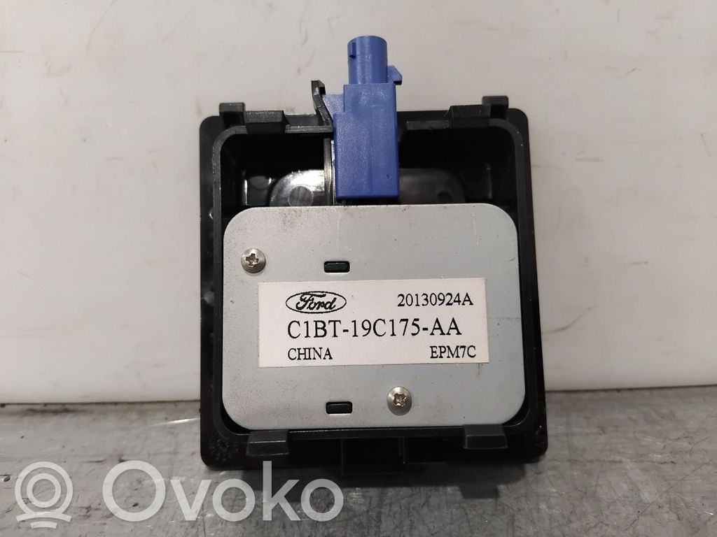 Ford Fiesta Unidad delantera de radio/CD/DVD/GPS 