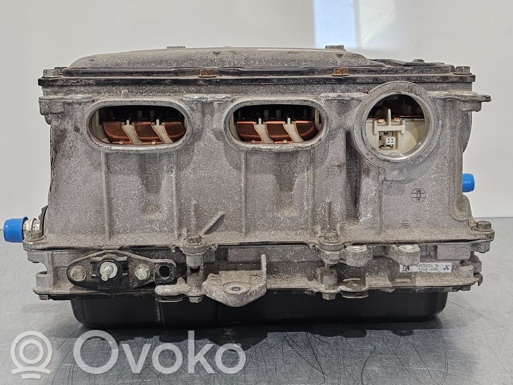 Toyota Auris 150 Falownik / Przetwornica napięcia 