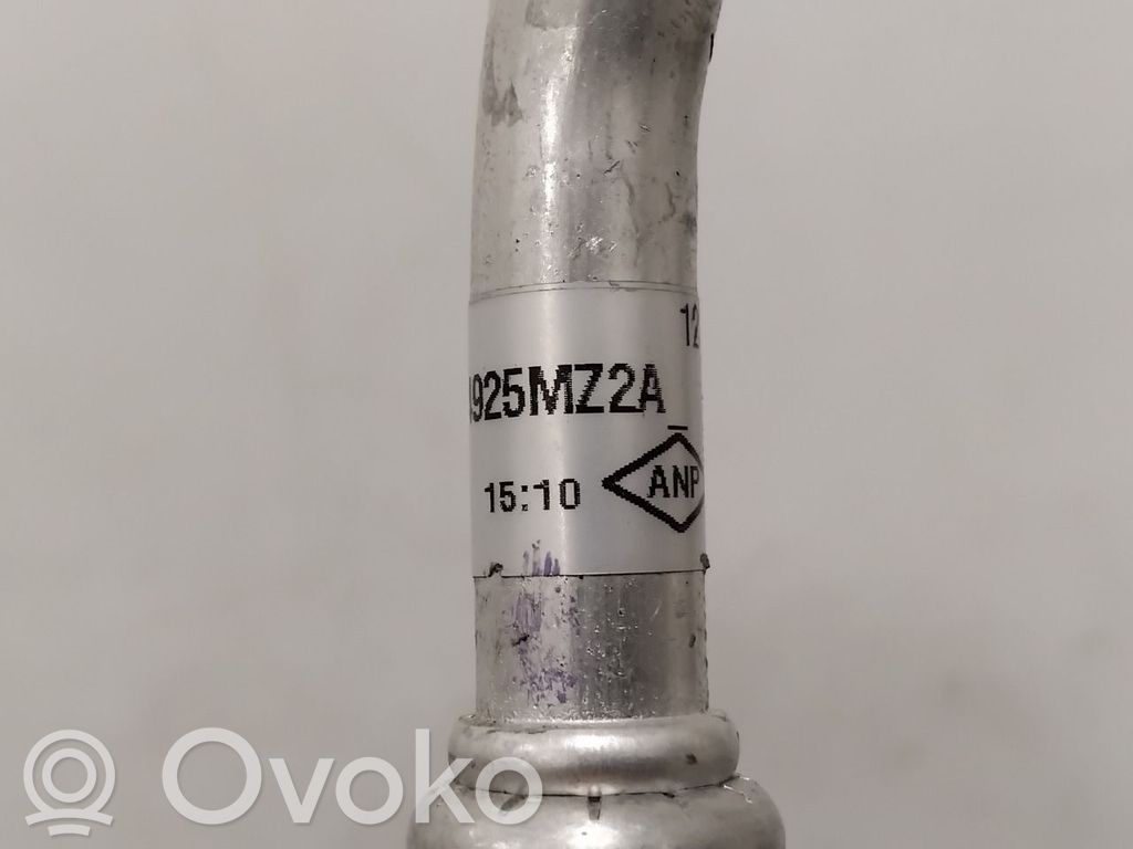 Renault Megane IV Ilmastointilaitteen putki (A/C) 