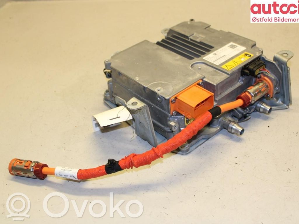 Mercedes-Benz EQC Caricabatteria (opzionale)