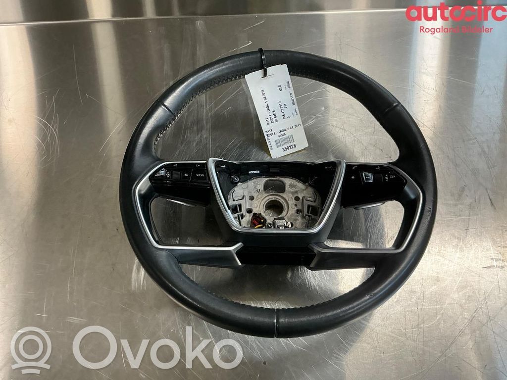 Audi e-tron Stūre 