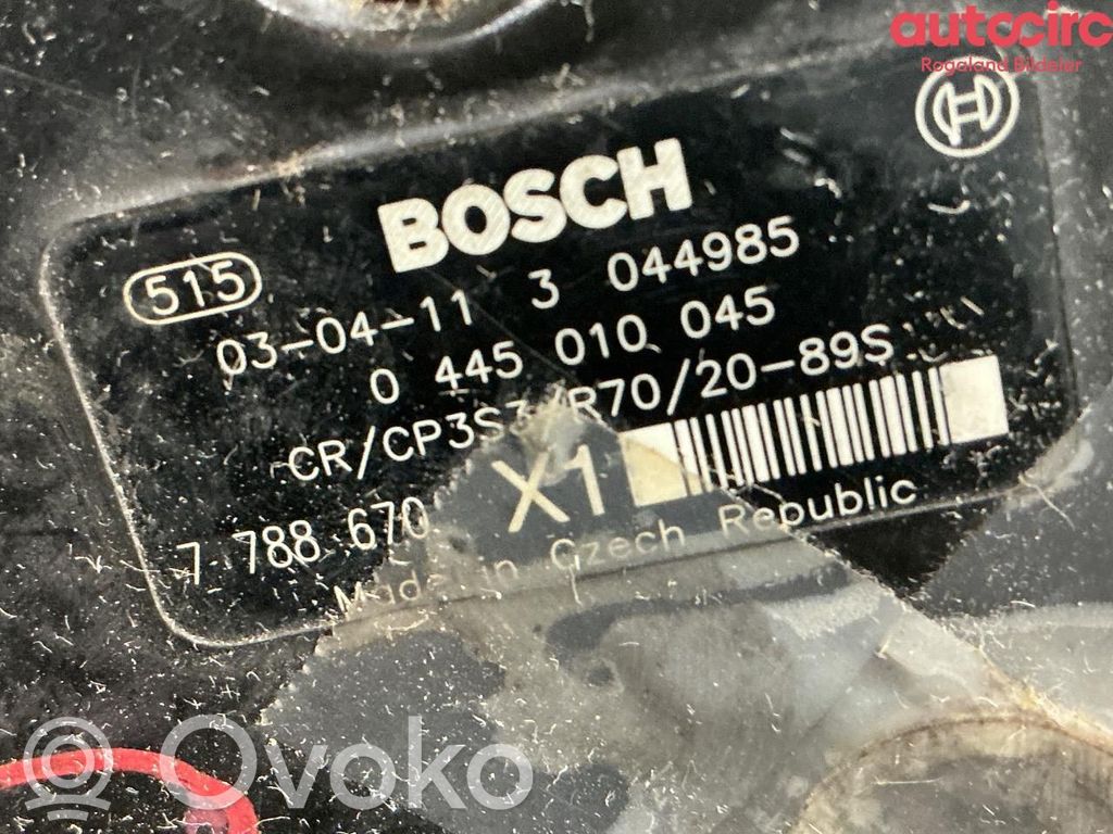 Nissan Navara D40 Bomba interna de combustible 