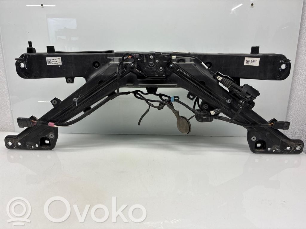 Tesla Model 3 Radiatorių panelė 