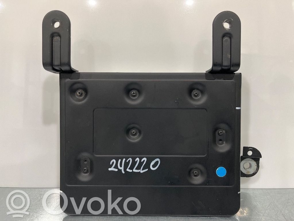 Volvo V60 Amplificator sunet 