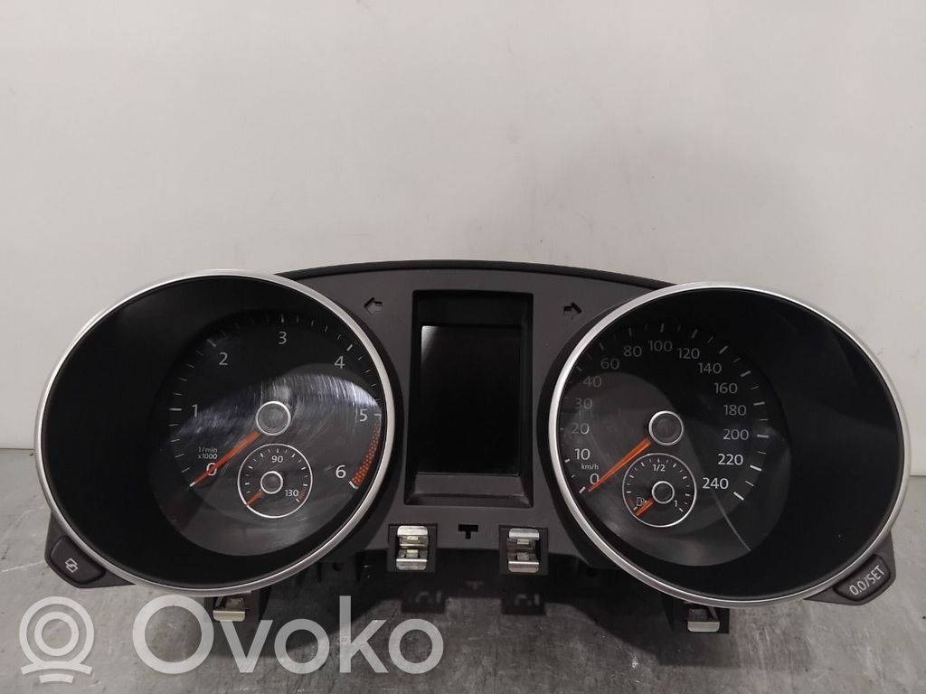 Volkswagen Golf VI Vitezometru (grup de instrumente) 