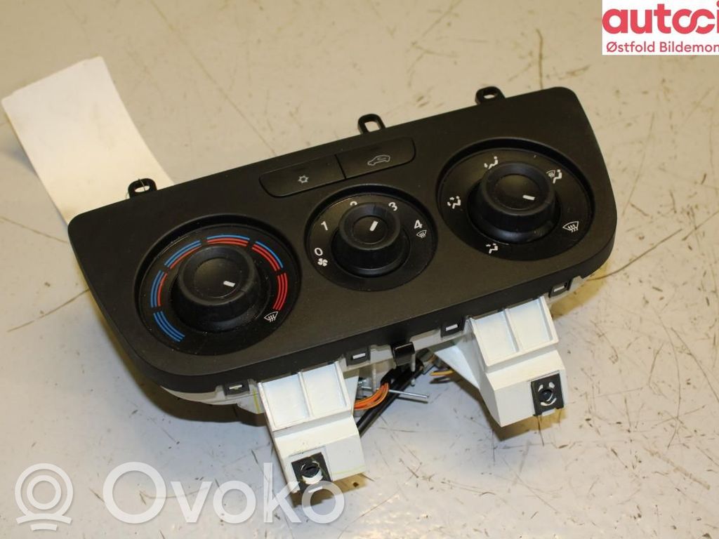 Fiat Doblo Climate control/heater control trim 