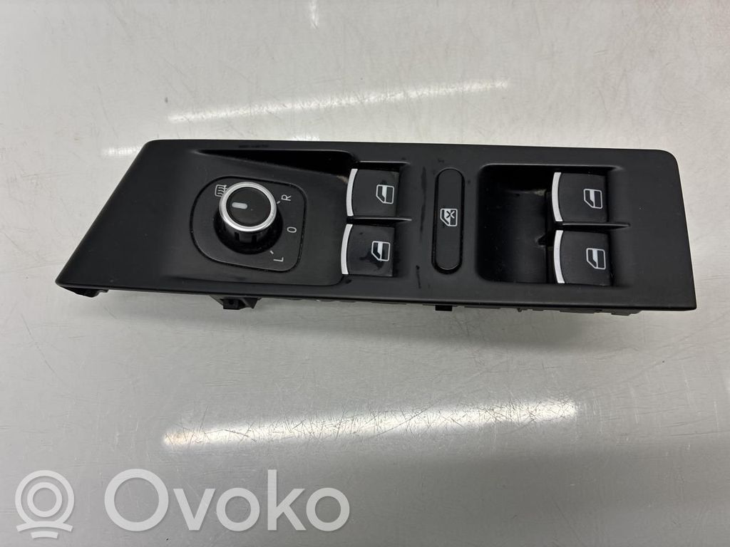 Volkswagen PASSAT B7 Interruttore di controllo dell’alzacristalli elettrico 