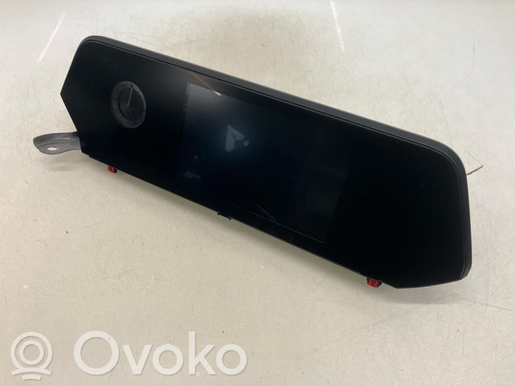 Lexus UX Screen/display/small screen 