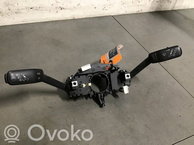 Volkswagen Golf Sportsvan Interrupteur / bouton multifonctionnel