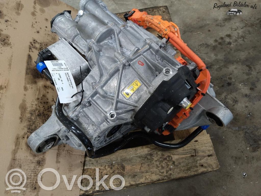 Tesla Model Y Elektromobilio variklis 