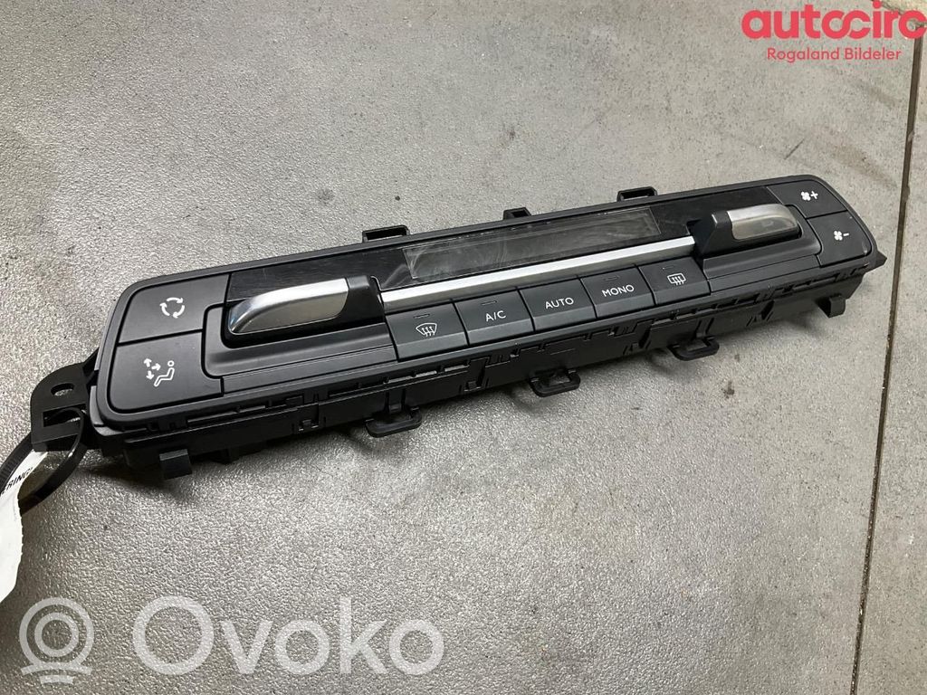 Opel Combo E Climate control/heater control trim 