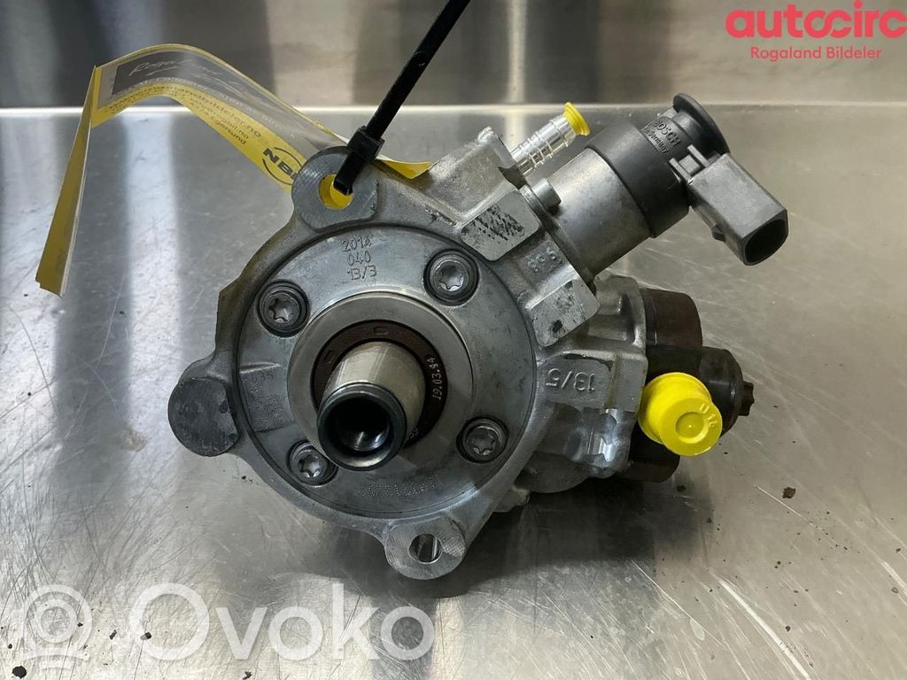 BMW 4 F32 F33 Bomba interna de combustible 