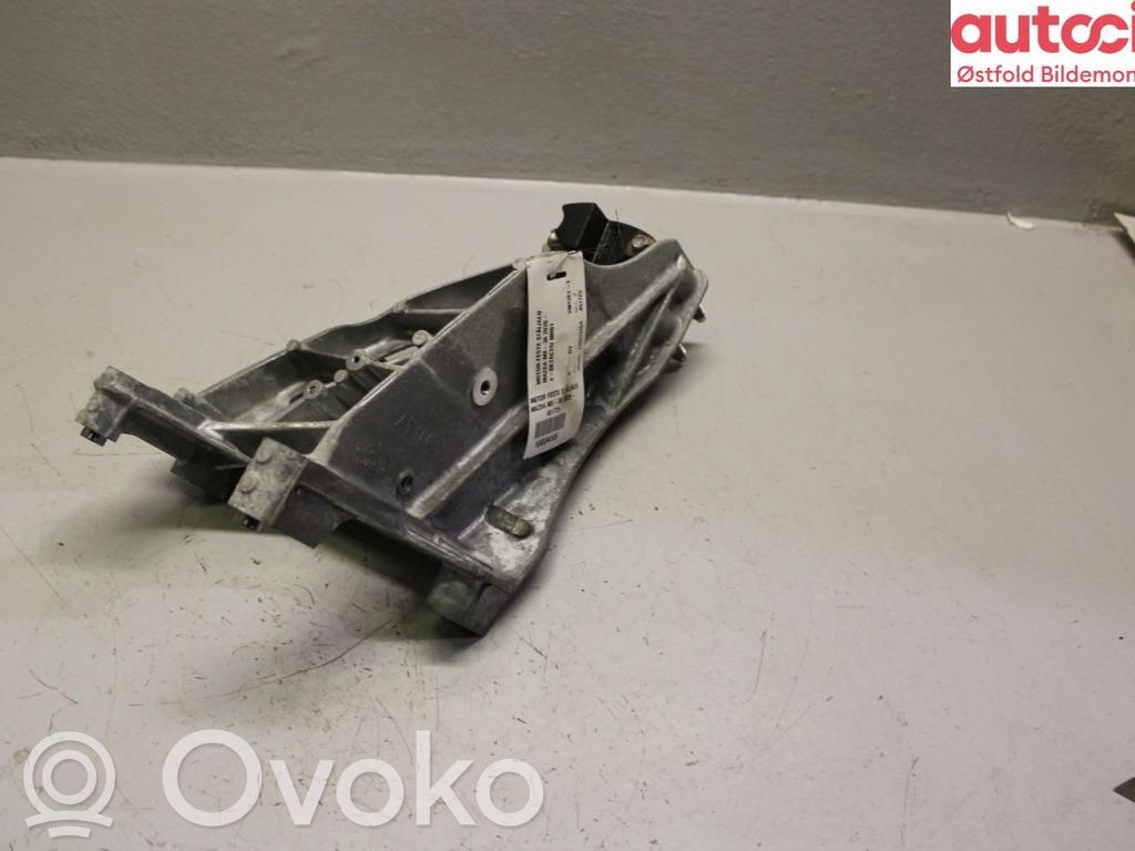 Mazda MX-30 Wspornik / Mocowanie silnika