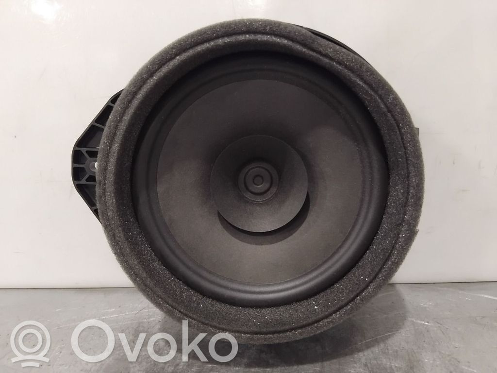 Opel Astra K Etuoven kaiutin 