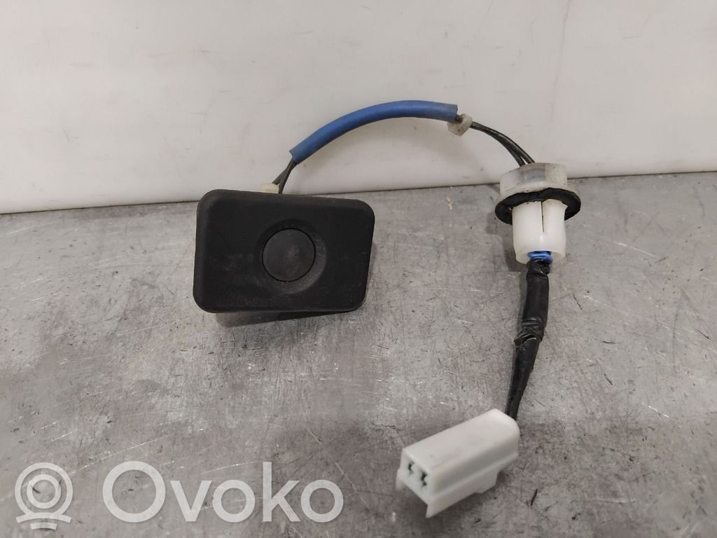 Tailgate opening switch   KD45676S0B,GS2A676S0,GS2A676S0,GS2A676S0,KD45676S0B